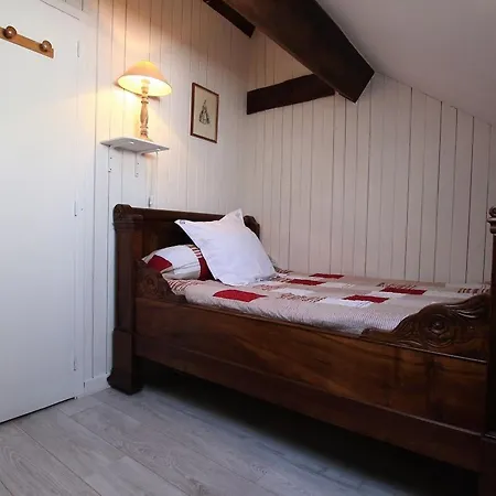 Nature Au Chambon-sur-lignon: Terrasse, Wifi, Proche Activites Et Commerces - Fr-1-582-137 * Le Chambon-sur-Lignon